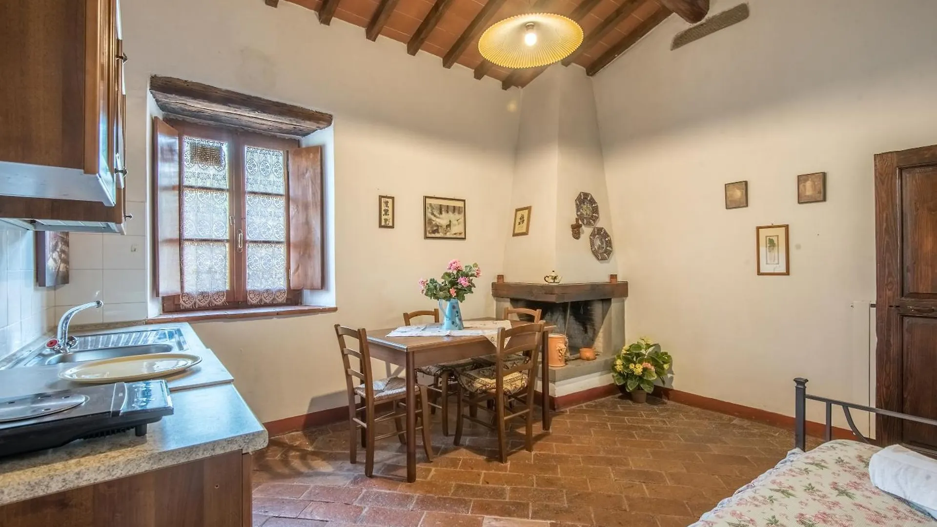 Poggio Primo - Bilocale Santolaio Villa Castiglion Fibocchi 0*,  Italien